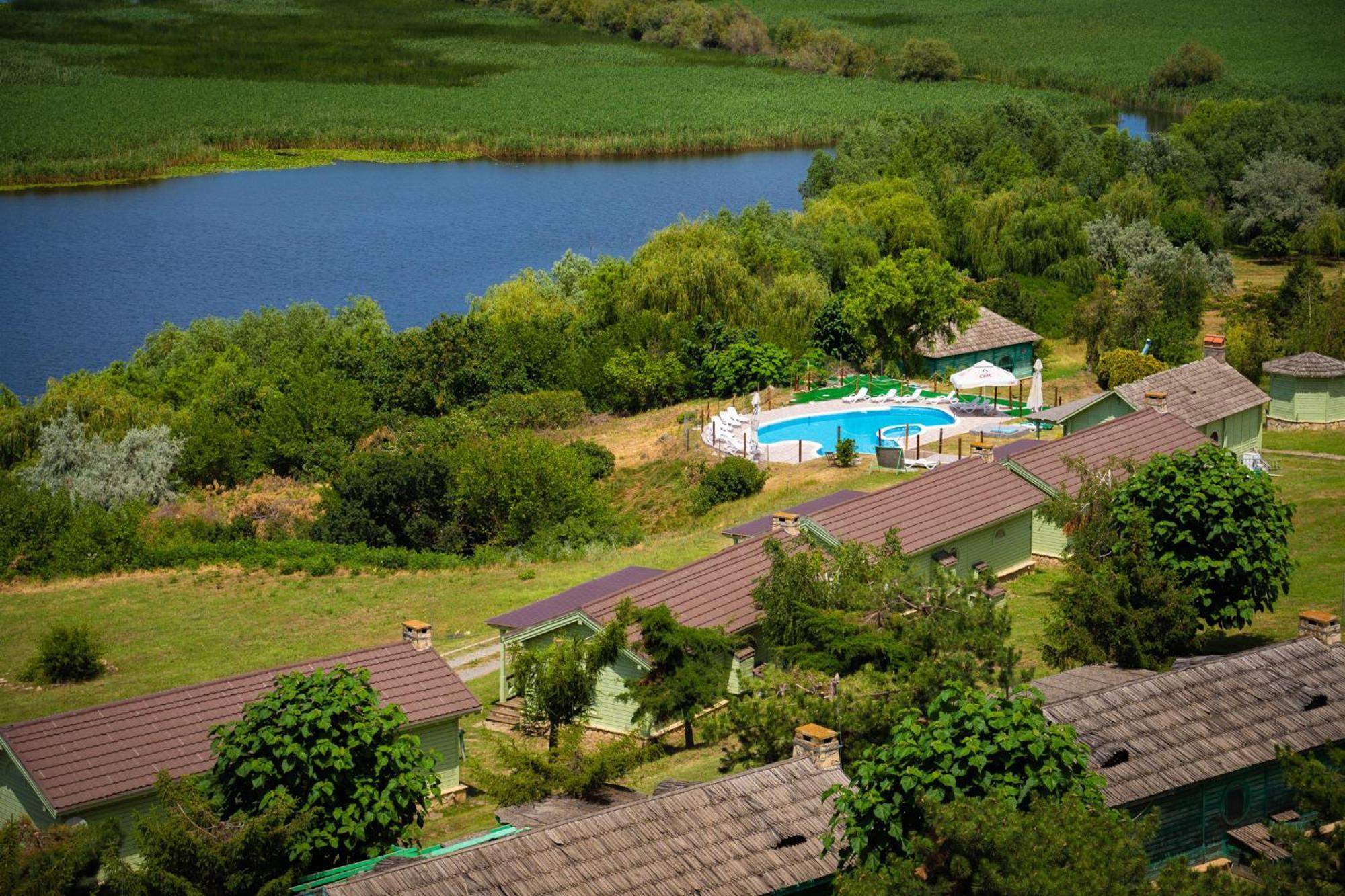 Delta Nature Resort Tulcea Eksteriør bilde